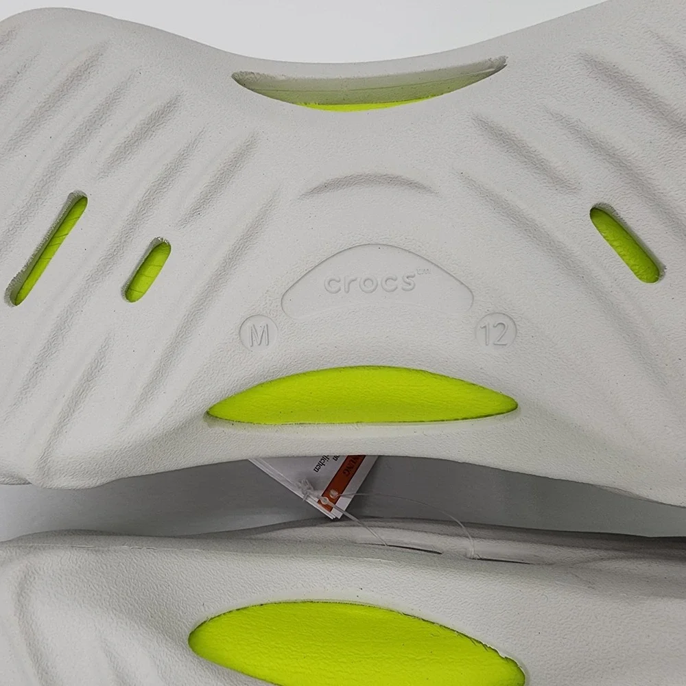 Crocs‎ Echo Wave Mens Size 12 Atmosphere Lime Punch Clog 210521-1FT NEW w/ Tag